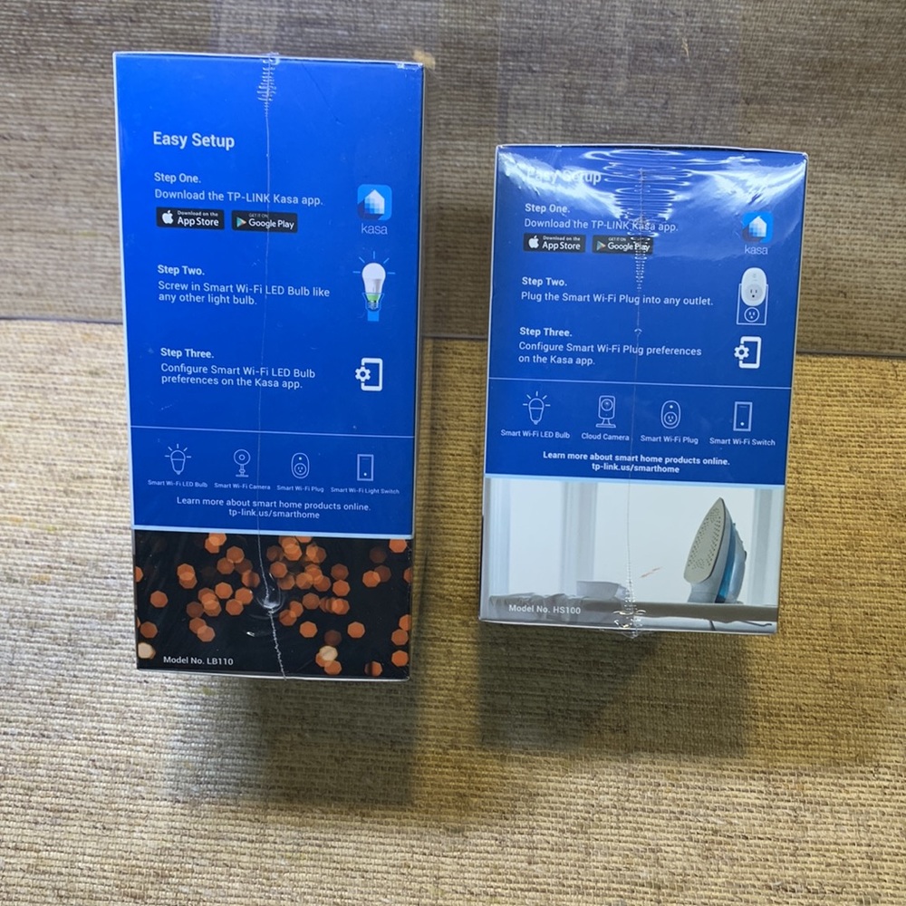TP-Link Smart Plug & Smart Light Bulb!   💡🔌 - Picture 5 of 6